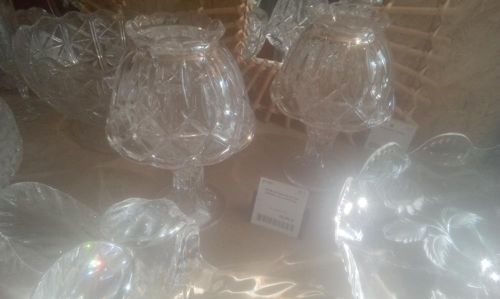 PAIRE DE BOUGEOIR EN CRISTAL EN 2 PARTIES