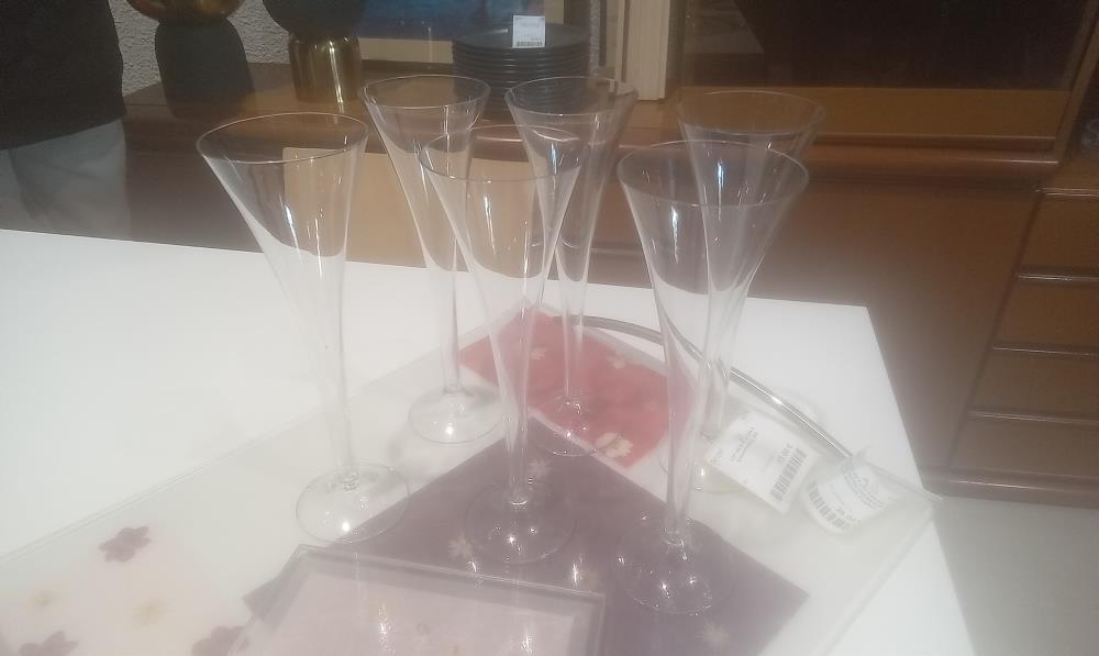 LOT DE 6 FLUTES A CHAMPAGNE GM