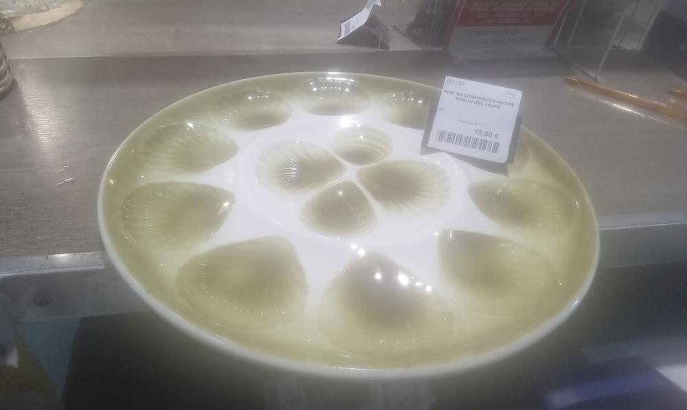 PLAT EN CERAMIQUE A HUITRE MOULIN DES LOUPS