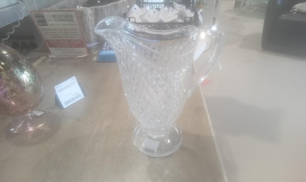 PICHET A EAU EN VERRE 1ANSE