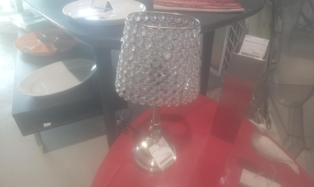 LAMPE PIED METAL PAMPILLE RESINE