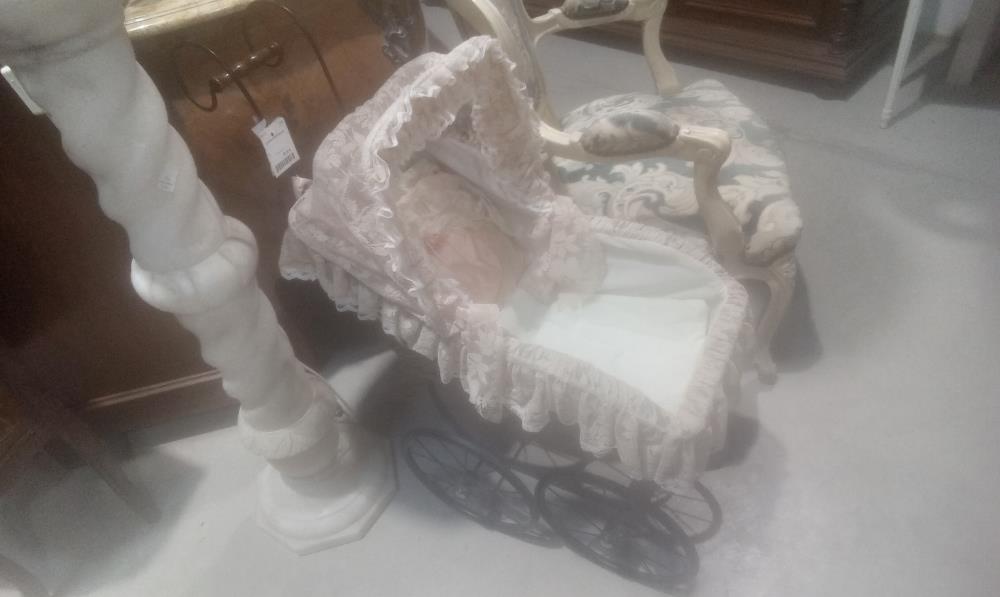 LANDEAU DE POUPEE GM