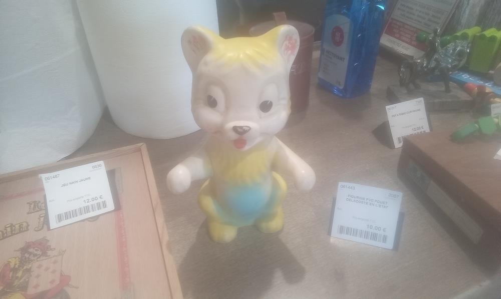 FIGURINE PVC POUET DELACOSTE EN L'ETAT