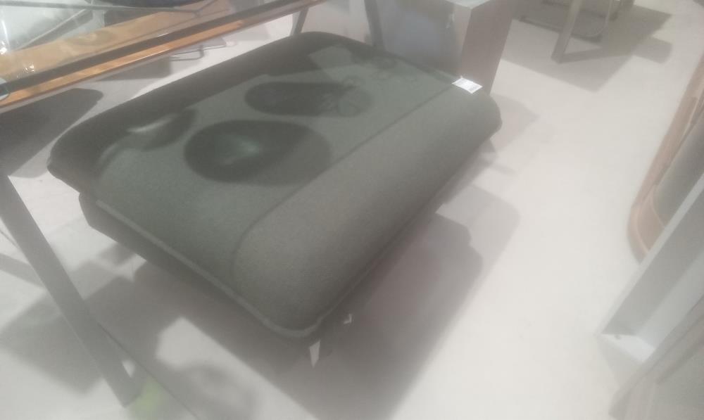 POUF TISSUS VERT DESIGN SIA