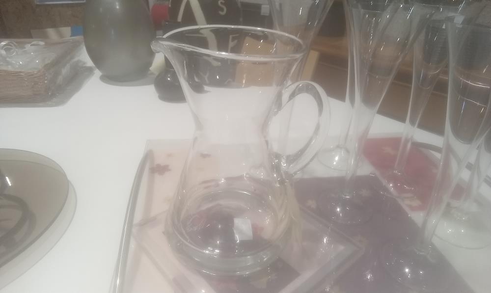 CARAFE VERRE EPAIS 1 ANSE