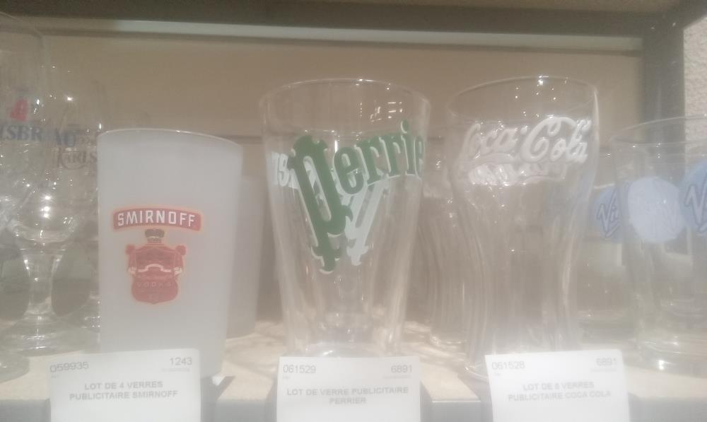 LOT DE VERRE PUBLICITAIRE PERRIER