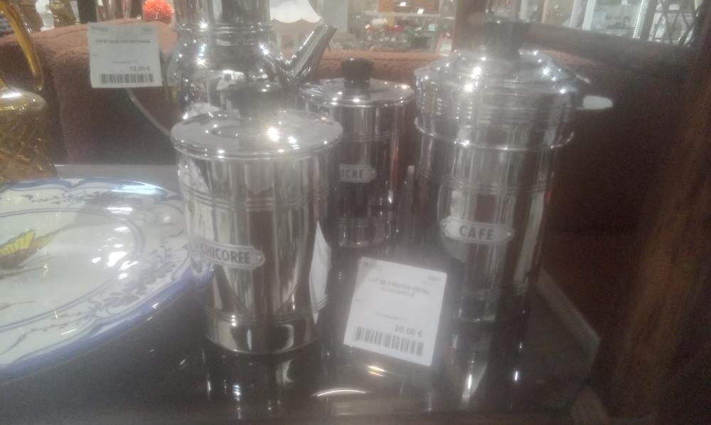 LOT DE 3 BOITES METAL +COUVERCLE