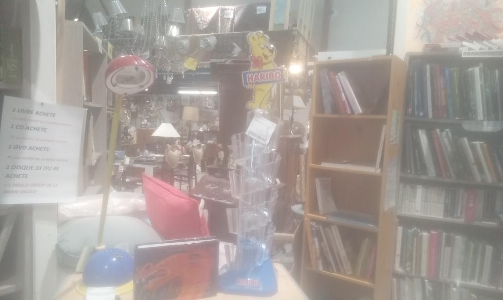 PRESENTOIR PVC HARIBO