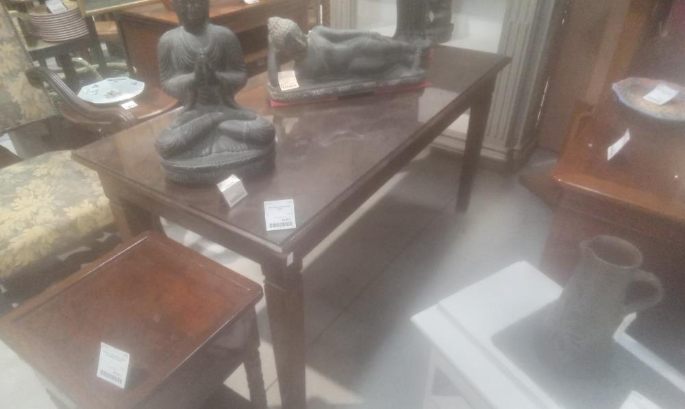 TABLE BOIS EXOTIQUE EN L'ETAT