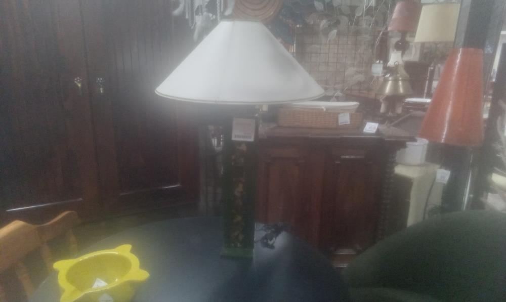 LAMPE PIED MARQUETE VERT+ABATJOUR BLANC