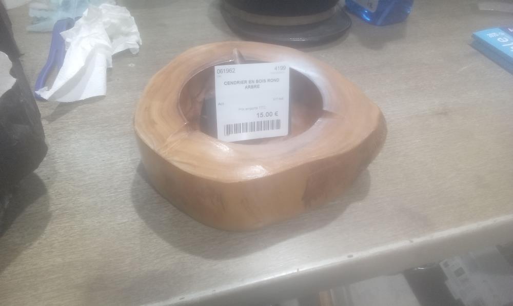 CENDRIER EN BOIS ROND ARBRE