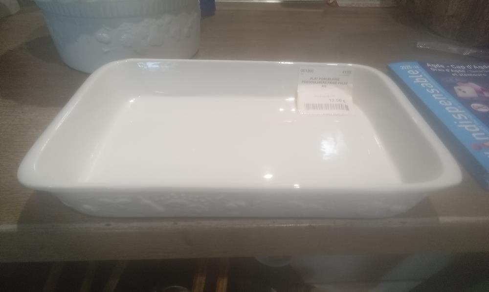 PLAT PORCELAINE P.DESOULHIERE FRISE FRUIT PM