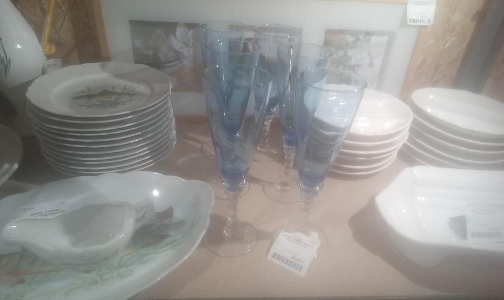 LOT DE 6 COUPES VERRE A GLACE PIED BLEU
