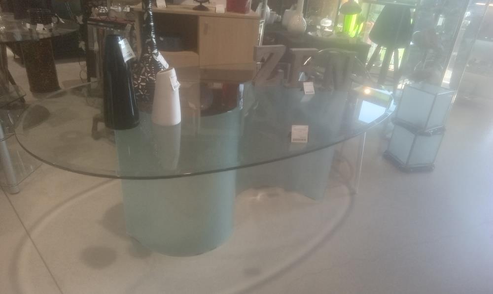 TABLE VERRE OVALE+PIED VERRE EN L'ETAT DESIGN ITALIEN