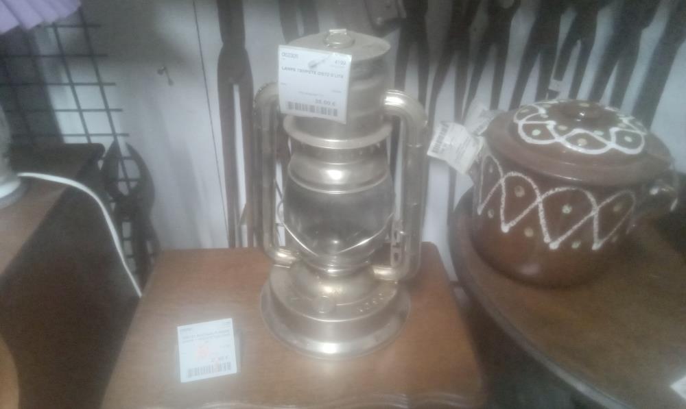 LAMPE TEMPETE DIETZ D LITE