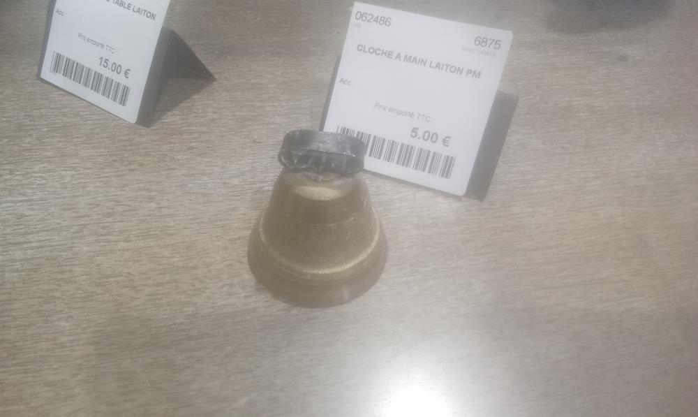 CLOCHE A MAIN LAITON PM