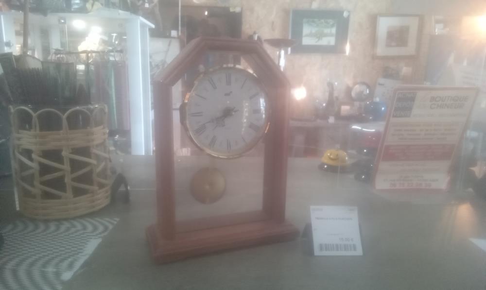 PENDULE A PILE RUSTIQUE