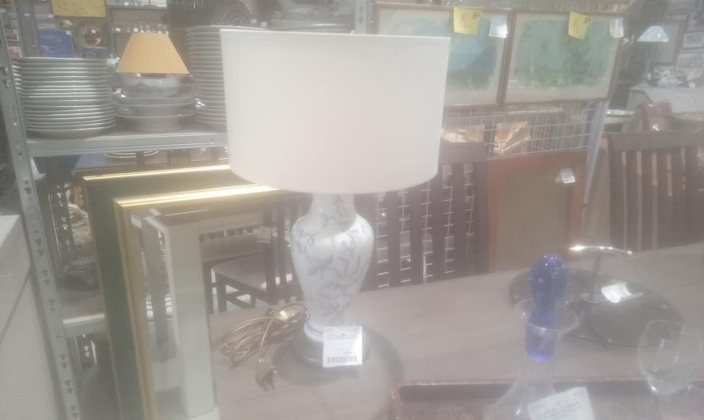 LAMPE CERAMIQUE DECOR FLORAL+ABATJOUR BEIGE