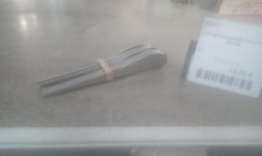 LOT DE CUILLERES INOX POUR GLACE