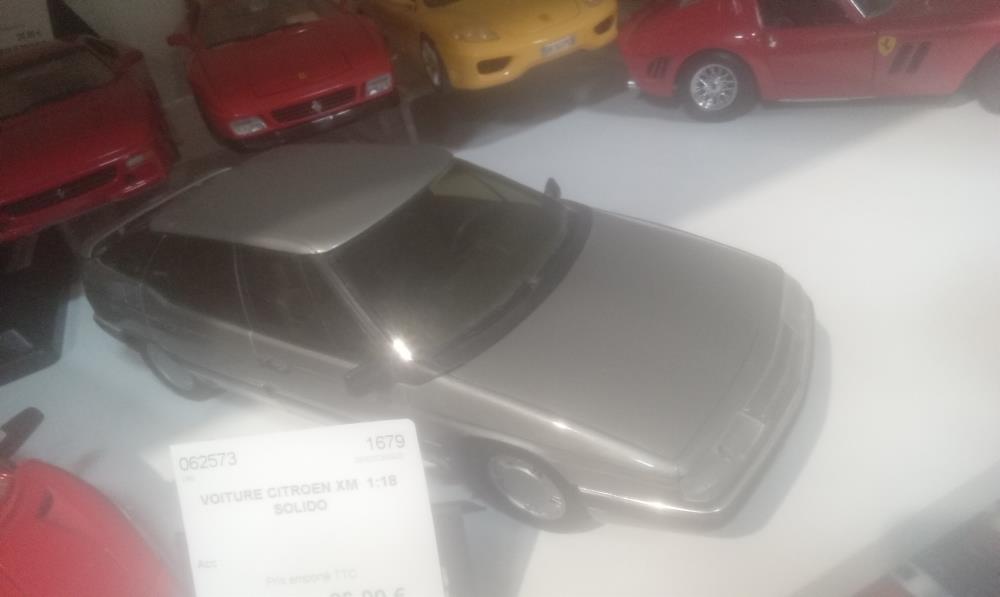VOITURE CITROEN XM  1:18 SOLIDO