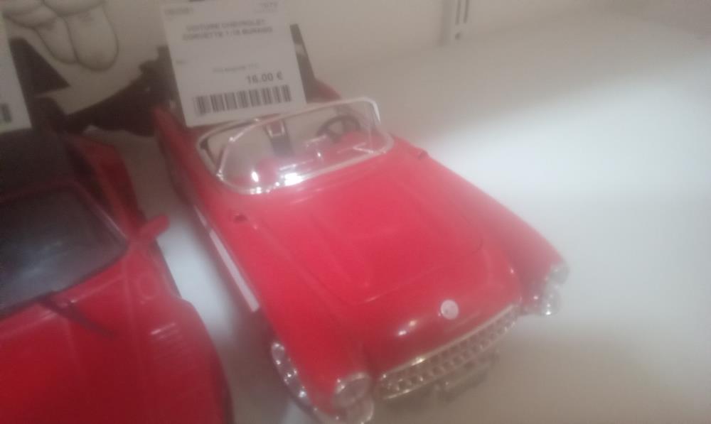 VOITURE CHEVROLET CORVETTE 1:18 BURAGO