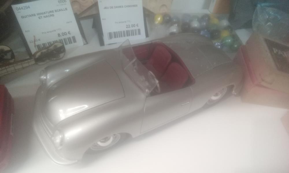 VOITURE PORSCHE 356 1:18 MAISTO