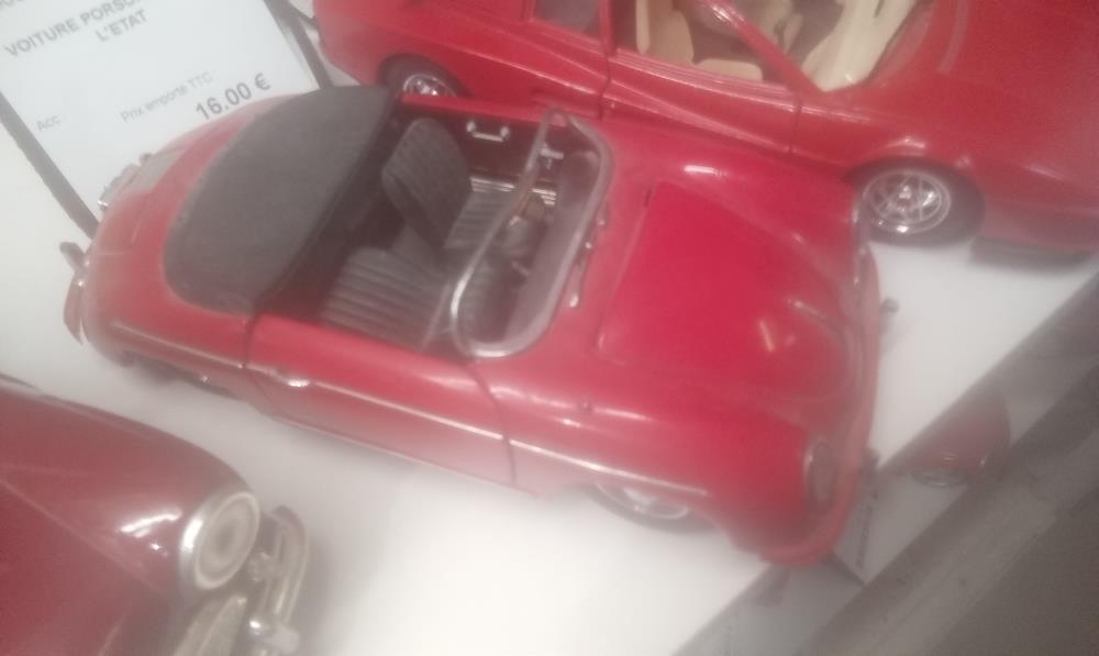 VOITURE PORSCHE 356 EN L'ETAT