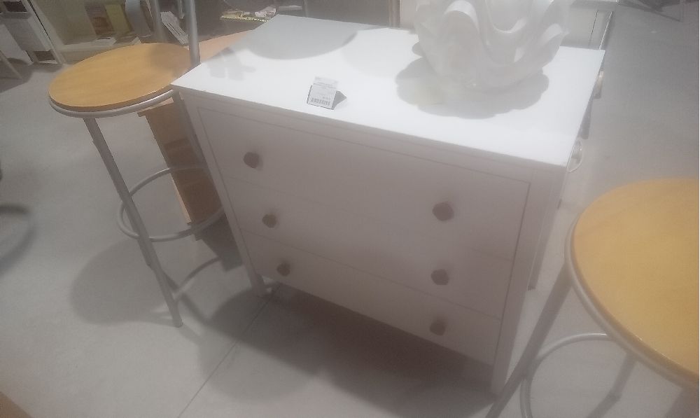 COMMODE BLANCHE MELAMINEE IKEA 3 TIROIRS EN L'ETAT