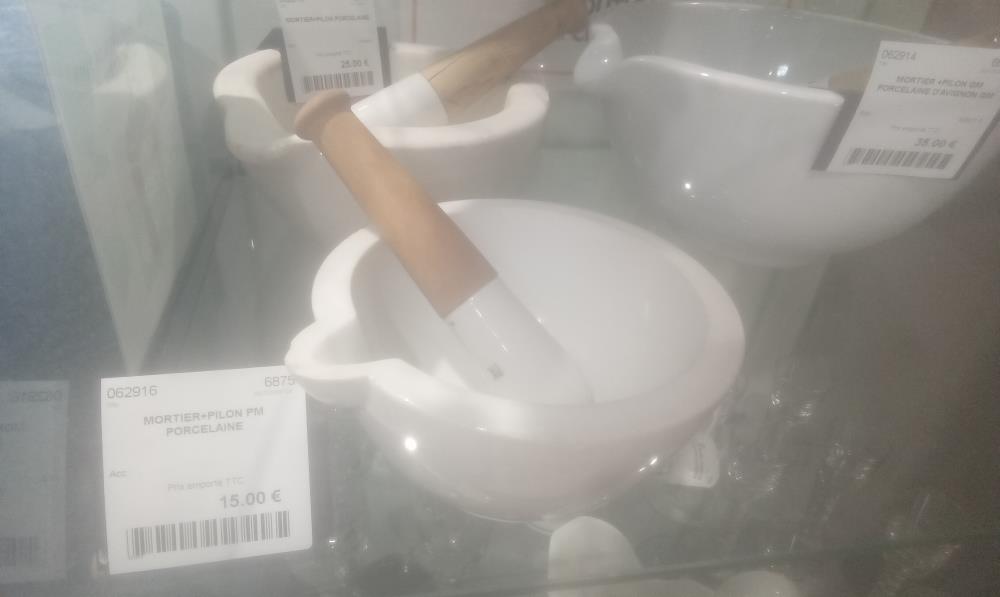 MORTIER+PILON PM PORCELAINE