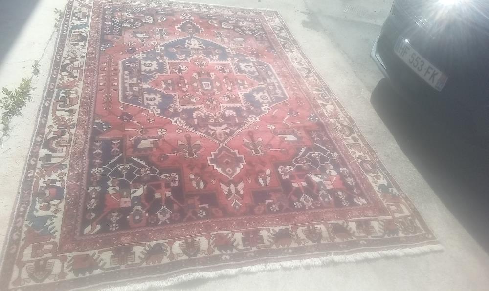 TAPIS A FRANGE LAINE FAIT MAIN BOCCARA EN L'ETAT