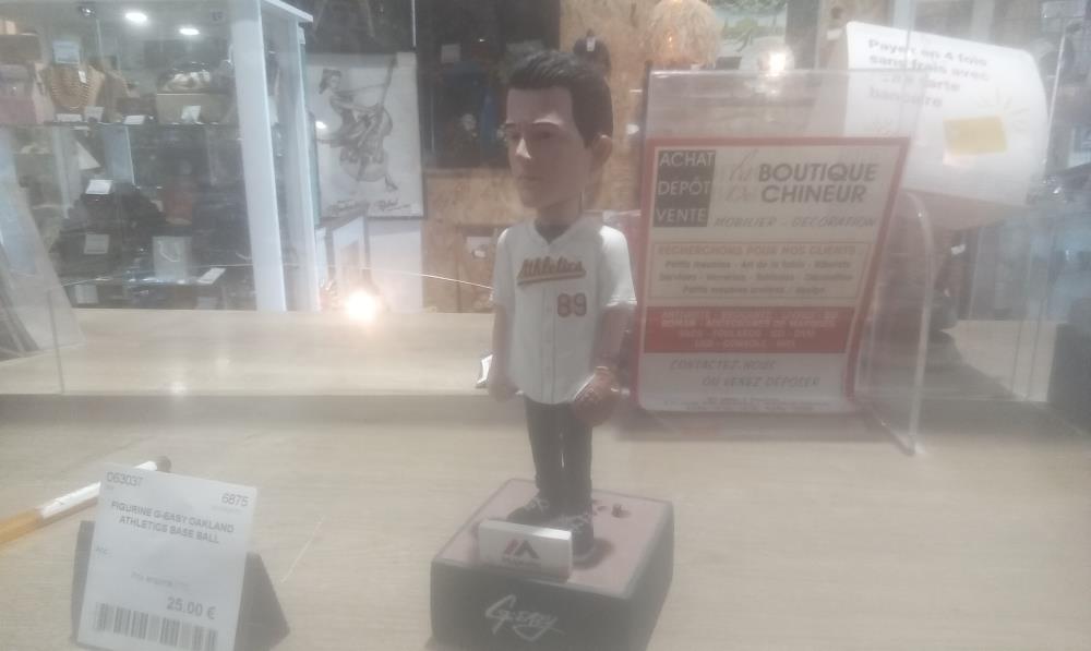 FIGURINE G-EASY OAKLAND ATHLETICS BASE BALL