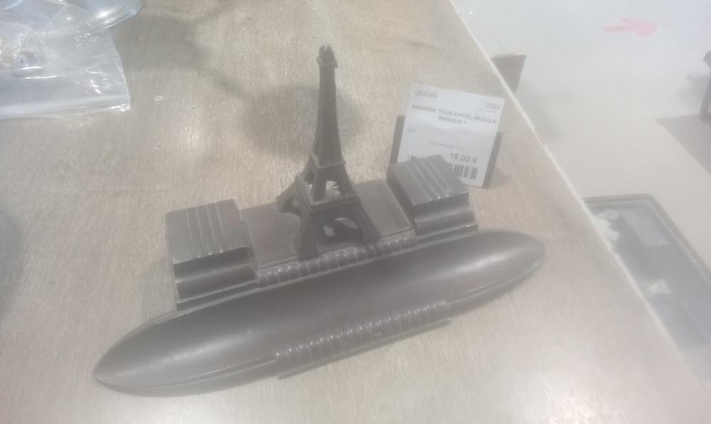 ENCRIER TOUR EIFFEL REGULE MANQUE 1