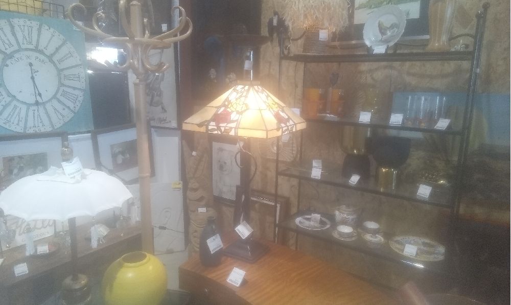 LAMPE GM AVEC ABATJOUR EN VERRE MUTICOLORES X2