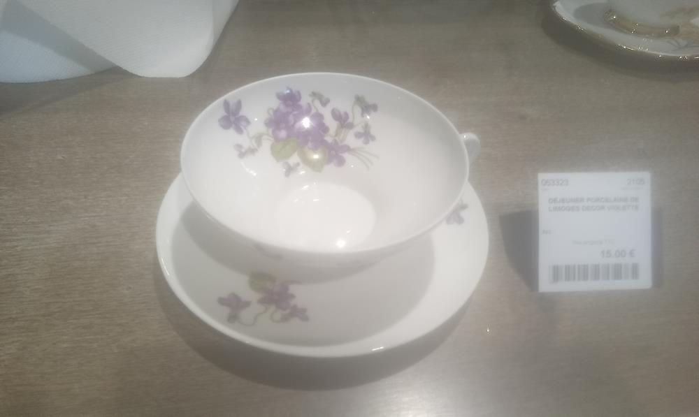DEJEUNER PORCELAINE DE LIMOGES DECOR VIOLETTE
