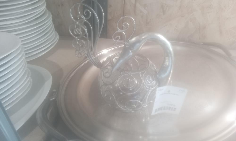 PAON VERRE ET METAL