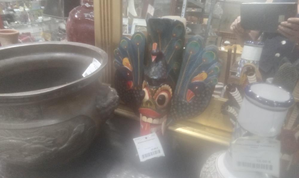 MASQUE ASIATIQUE PEINT