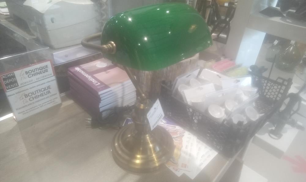 LAMPE DE BUREAU LAITON ET GLOBE VERRE VERT