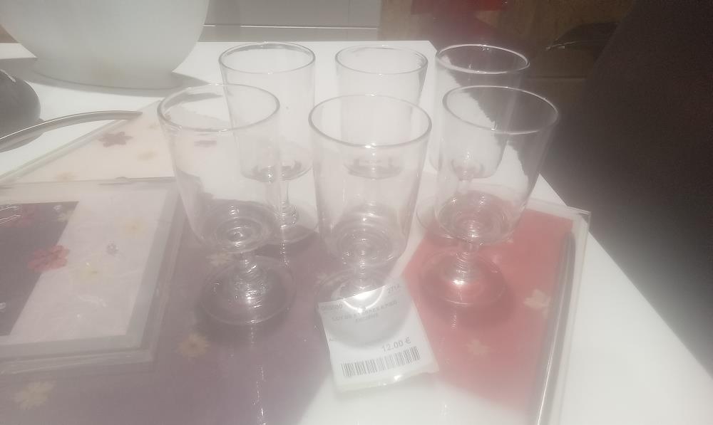 LOT DE 6 VERRES A PIED ANCIENS