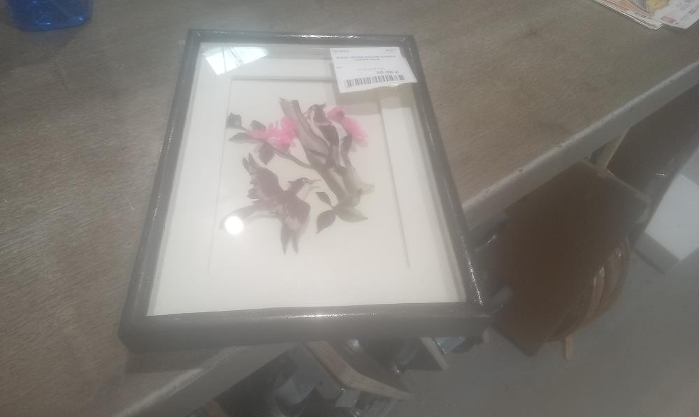 SOUS VERRE DECOR OISEAU CADRE NOIR