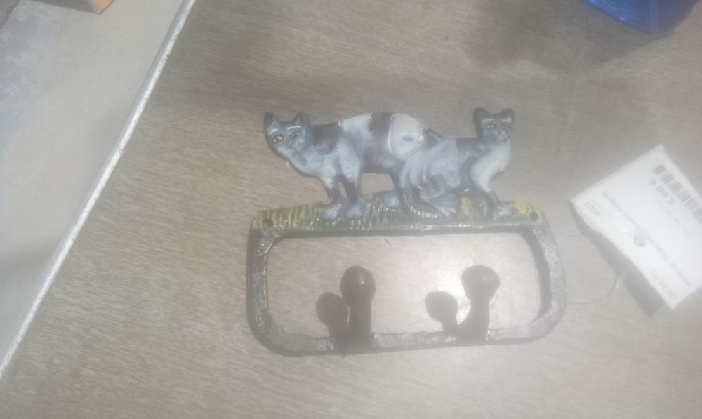 PORTE TORCHON CHAT FONTE