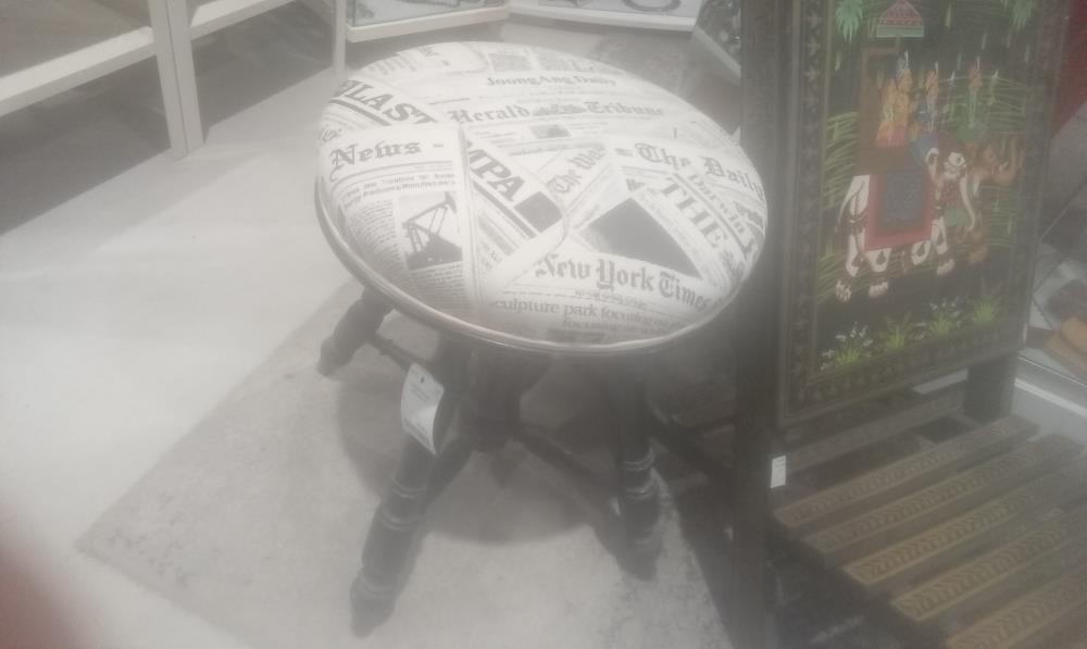 TABOURET DE PIANO NAPOLEON III PM