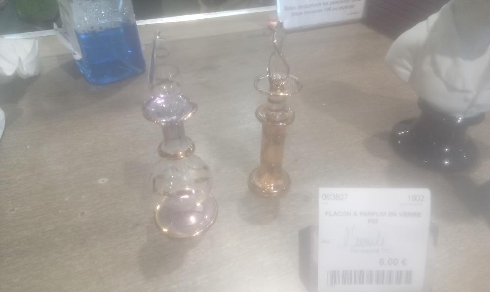 FLACON A PARFUM EN VERRE PM