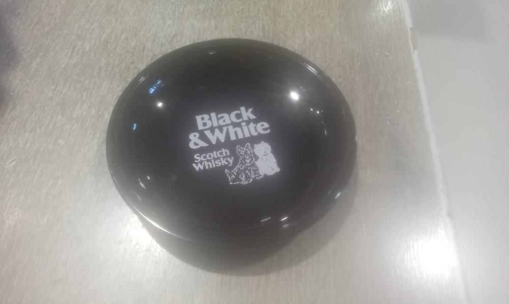 COUPELLE VERRE BLACK ET WHITE