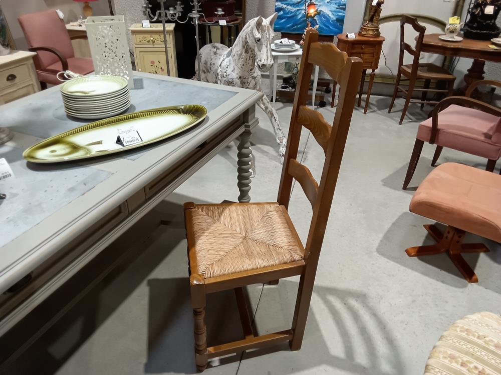 LOT DE 6 CHAISES RUSTIQUE PAILLEES