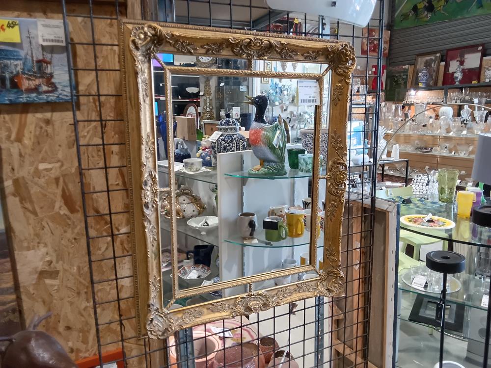 MIROIR DORE STYLE LOUIS XV