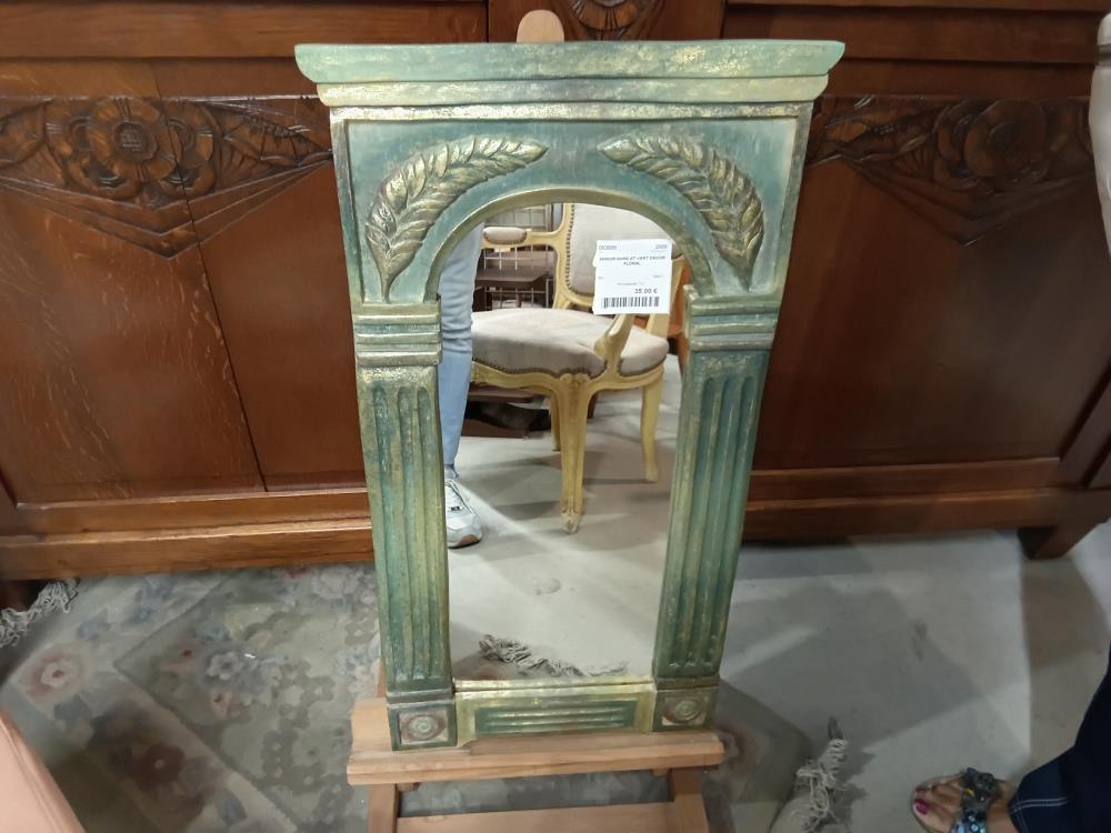 MIROIR DORE ET VERT DECOR FLORAL