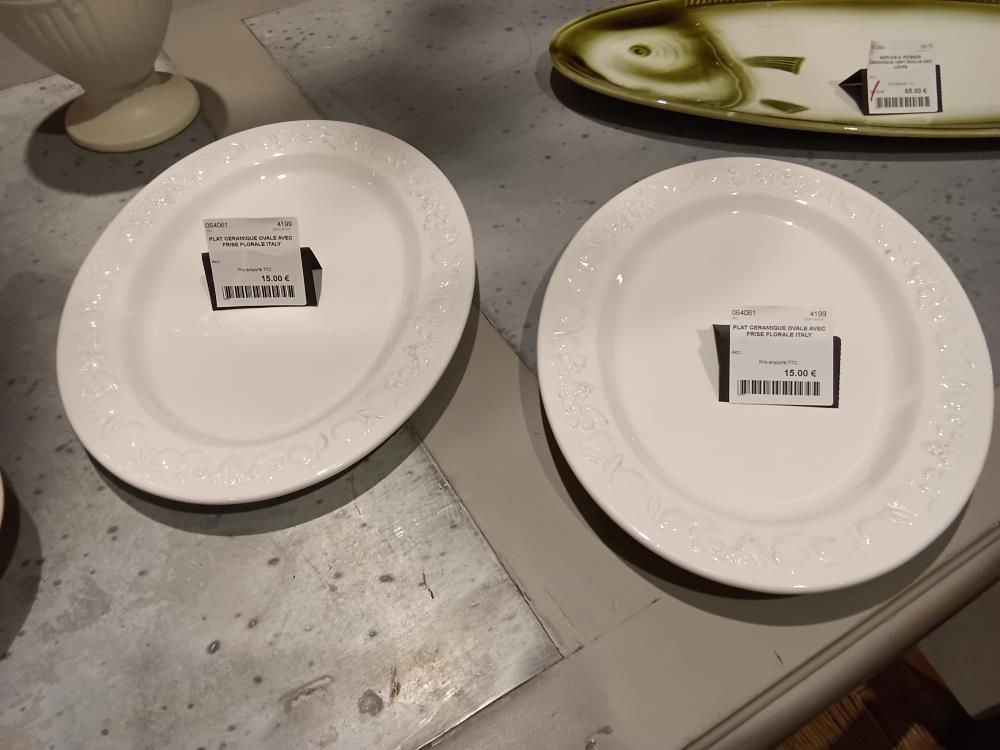 PLAT CERAMIQUE OVALE AVEC FRISE FLORALE ITALY