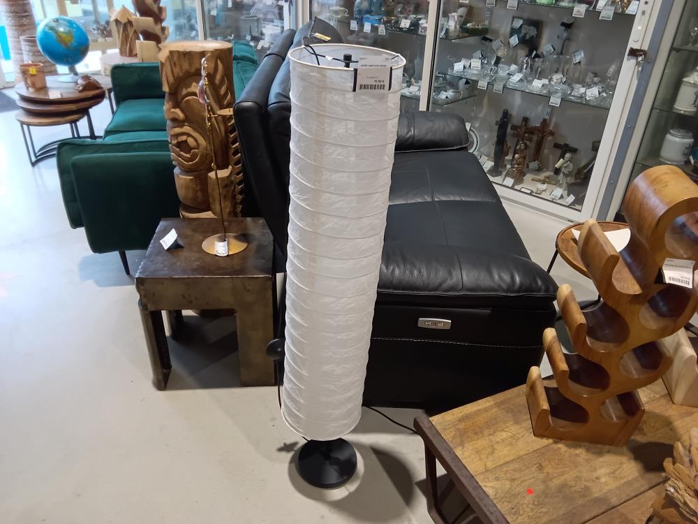 LAMPE +ABATJOUR PAPIER