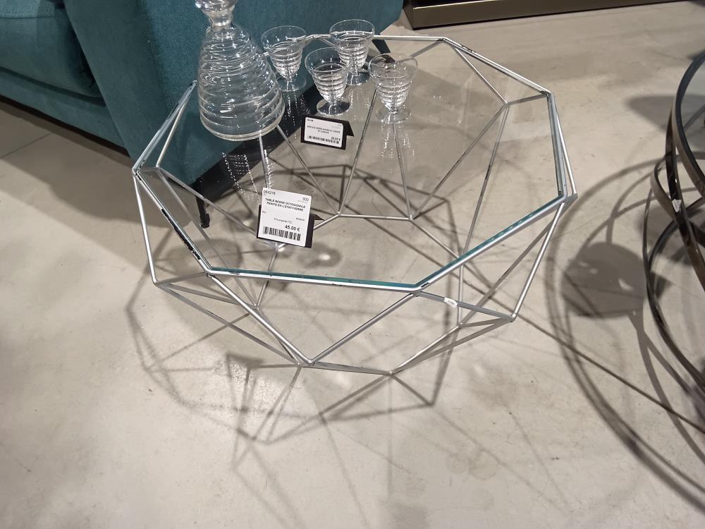 TABLE BASSE OCTOGONALE PEINTE EN L'ETAT+VERRE