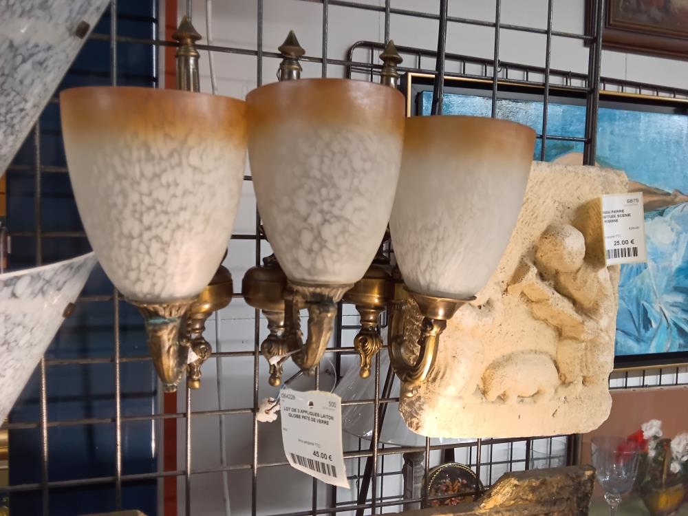 LOT DE 3 APPLIQUES LAITON GLOBE PATE DE VERRE